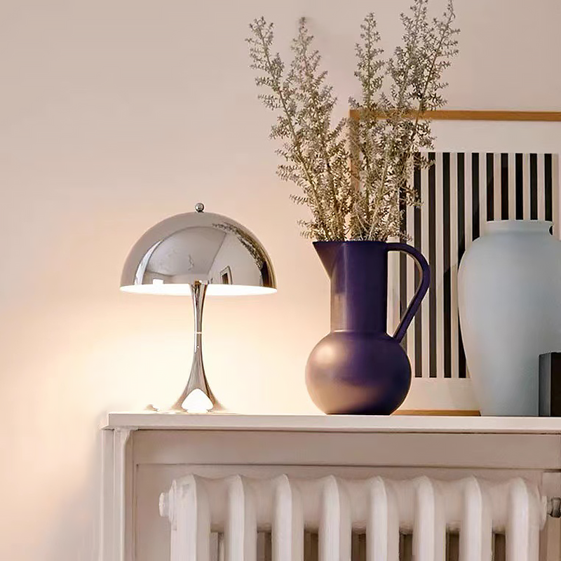Tolomeo Table Lamp