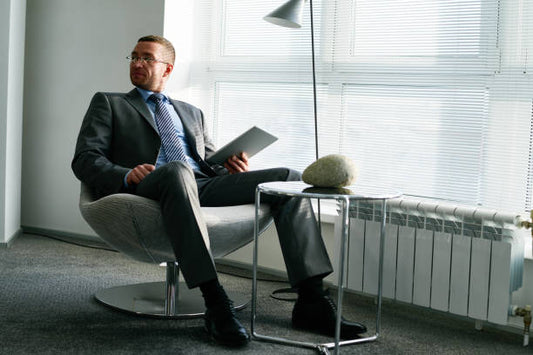 Sitting Right: How Your Office Chair Affects Posture & Productivity