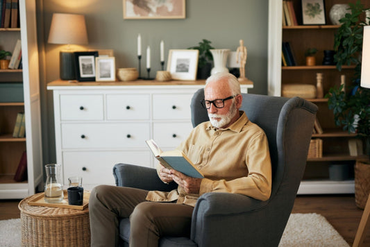 The Art of Gifting: How to Choose the Right Gift for Your Elders